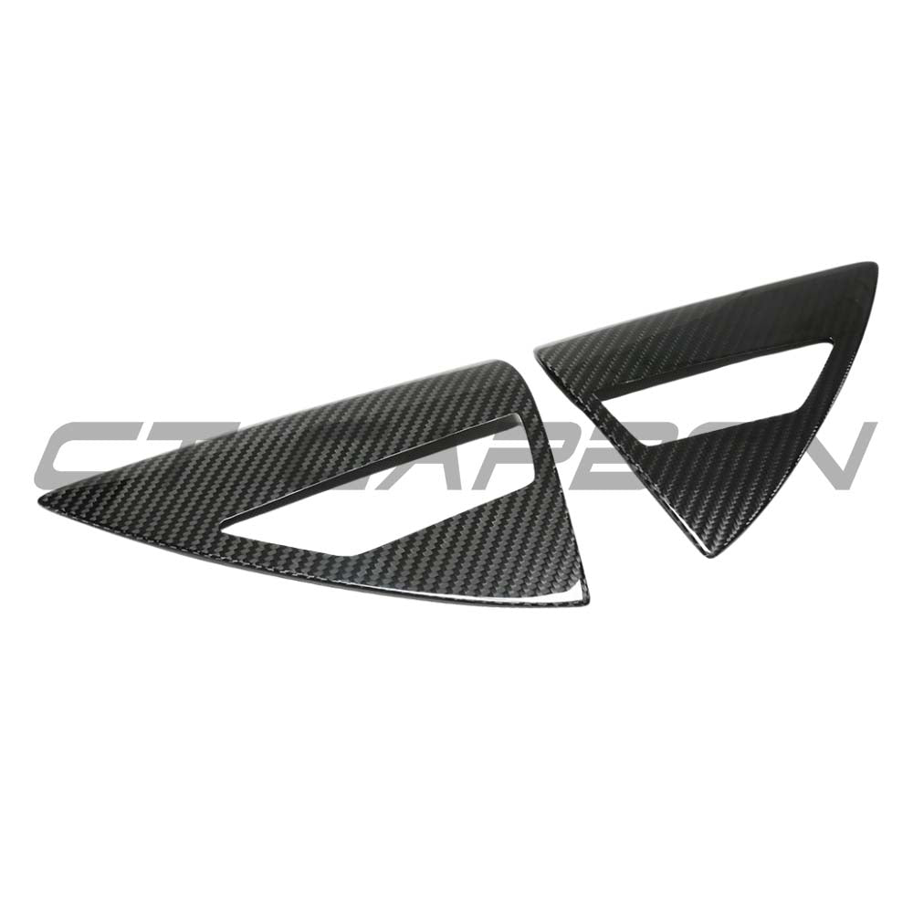 CT CARBON TESLA MODEL Y 2025+ FACELIFT DRY CARBON FIBRE CHARGING LAMP COVER - V1 | SWISS HOMOLOGATED