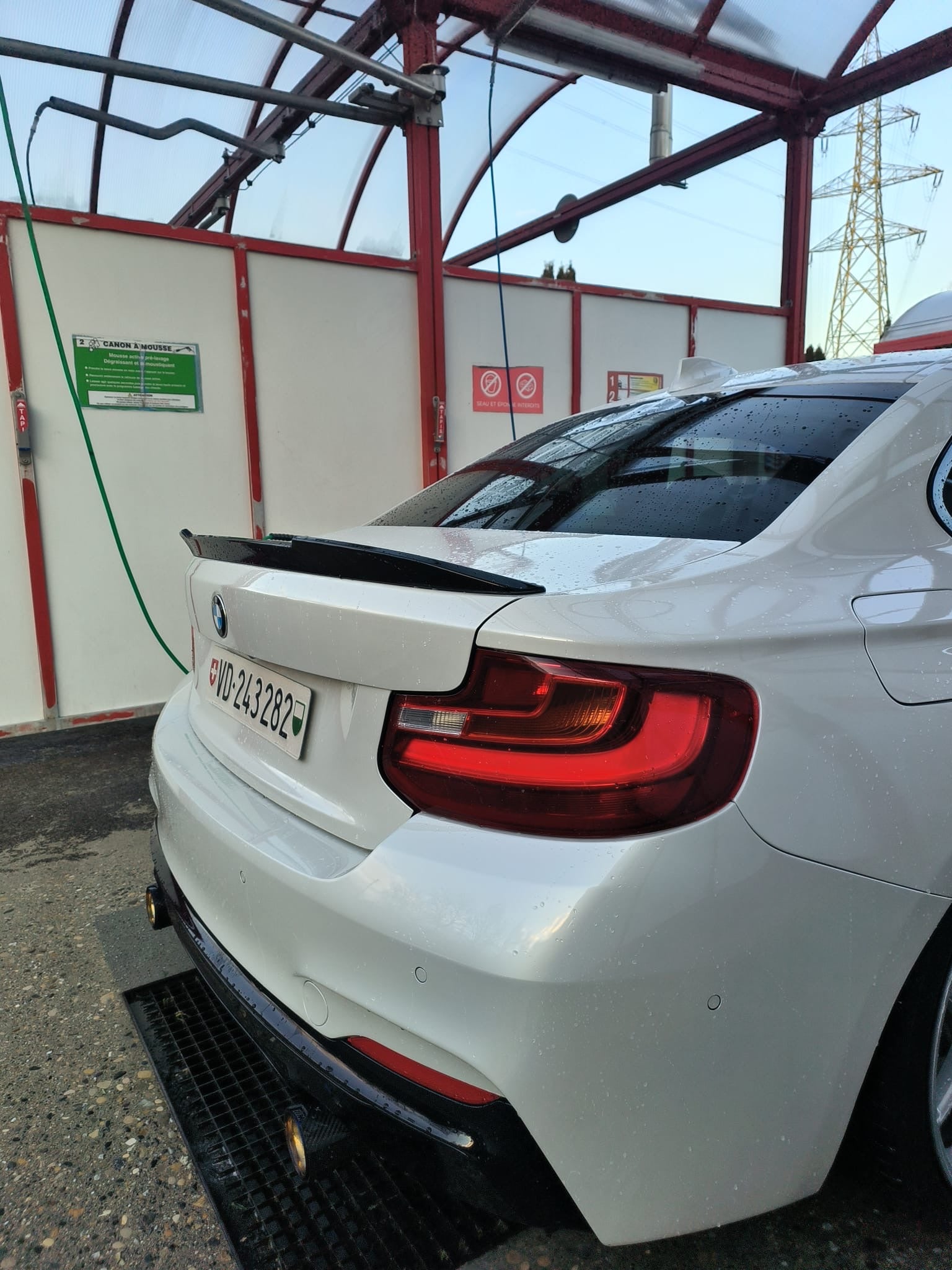 CT CARBON BMW M2 / M2C F87 & F22 2 SERIES 2015-2021 GLOSS BLACK SPOILER - V2 | SWISS HOMOLOGATED