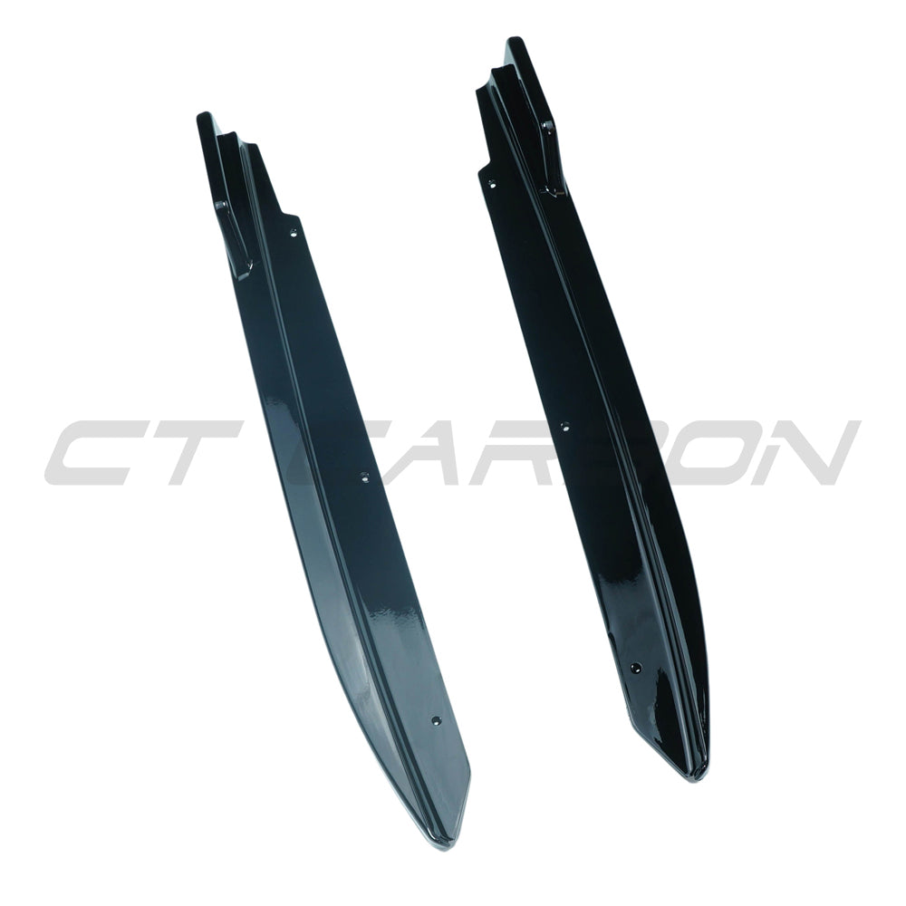 CT CARBON BMW 5 SERIES G30 GLOSS BLACK REAR BUMPER CORNERS | SWISS HOMOLOGATED