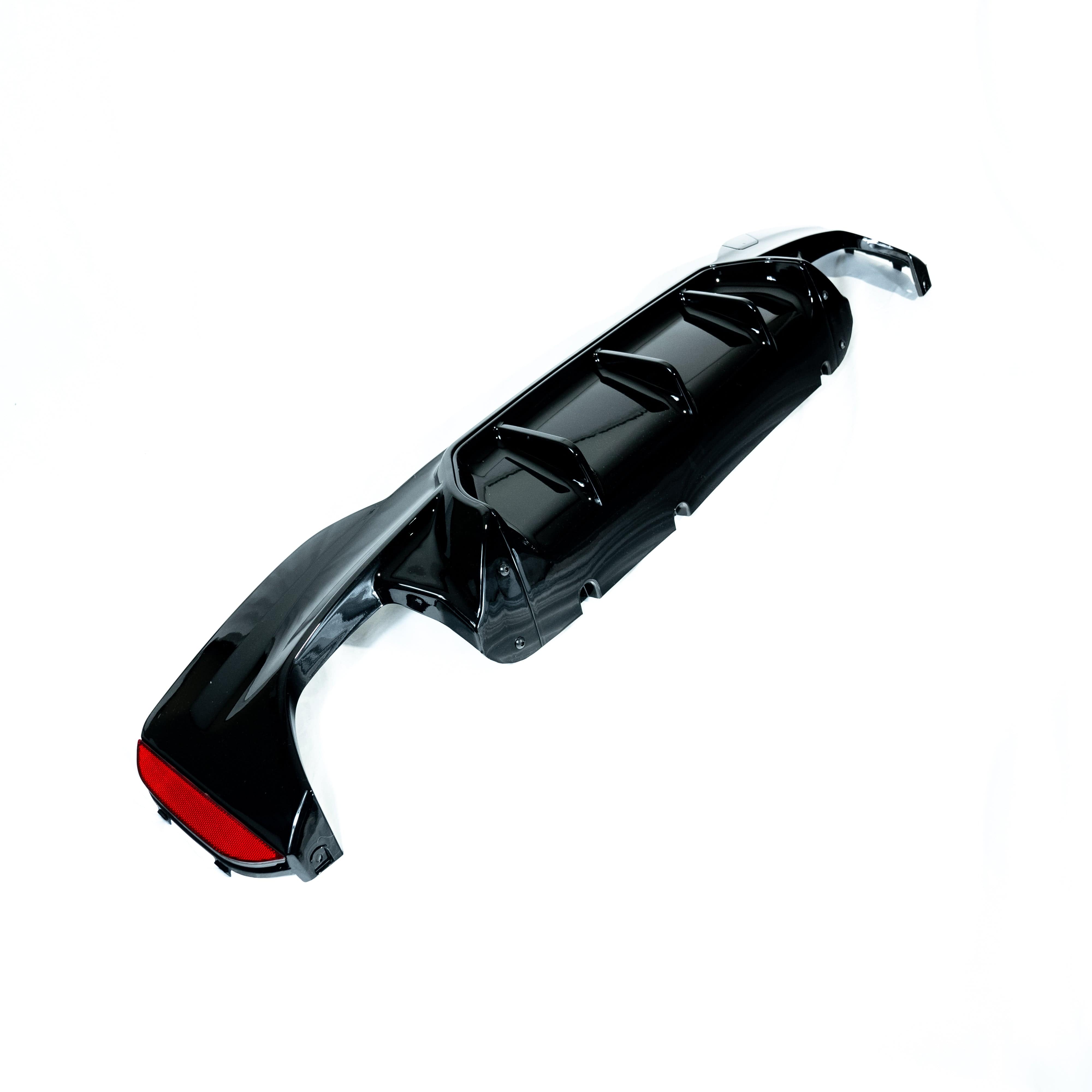 CT CARBON BMW 5 SERIES G30/G31 PRE LCI GLOSS BLACK DIFFUSER - M5 STYLE | SWISS HOMOLOGATED
