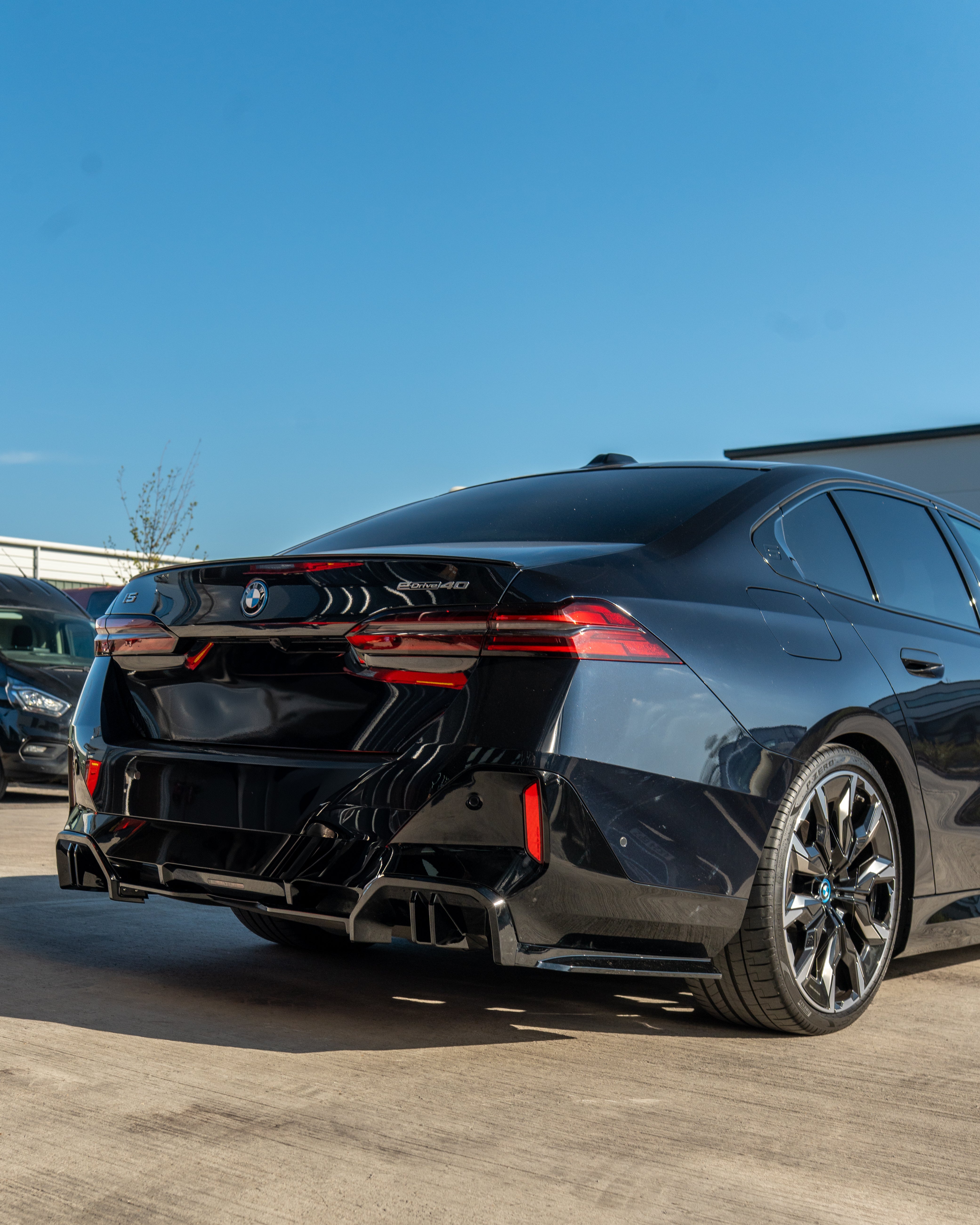 CT CARBON BMW 5 SERIES G60 & I5 2023+ GLOSS BLACK DIFFUSER | SWISS HOMOLOGATED