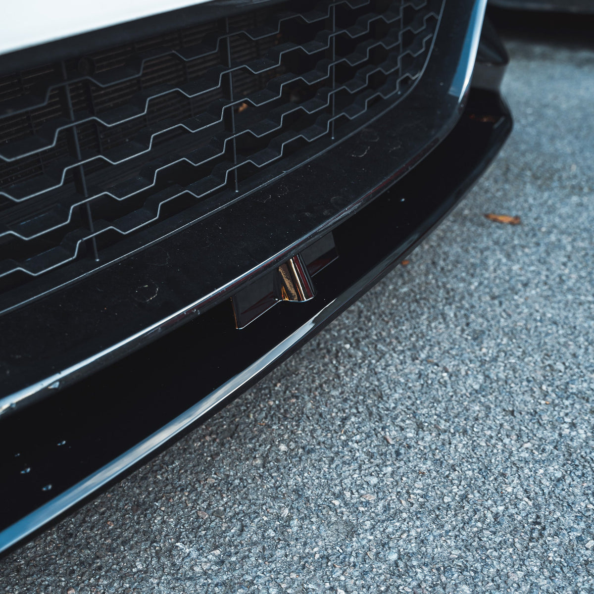 CT CARBON BMW F20/F21 1 SERIES LCI GLOSS BLACK SPLITTER | HOMOLOGATION IN PROCESS