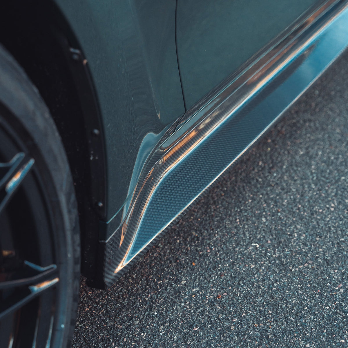 CT CARBON BMW M3 G80/G81 CARBON FIBRE SIDE SKIRT REPLACEMENT - V5 | SWISS HOMOLOGATED