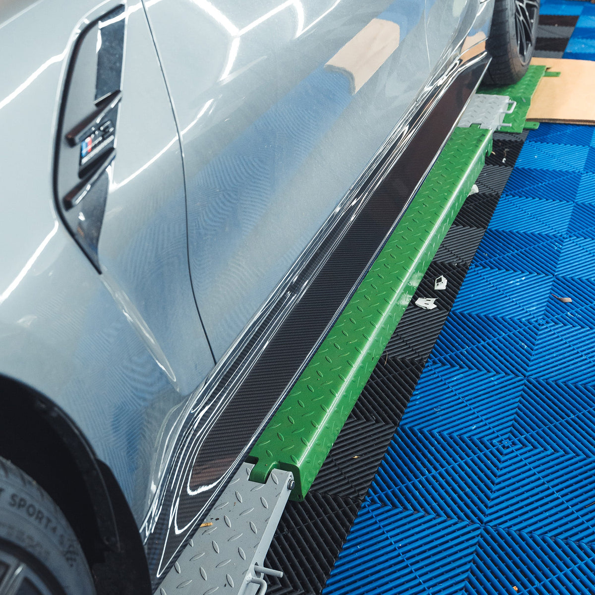 CT CARBON BMW M3 G80/G81 CARBON FIBRE SIDE SKIRT REPLACEMENT - V5 | SWISS HOMOLOGATED