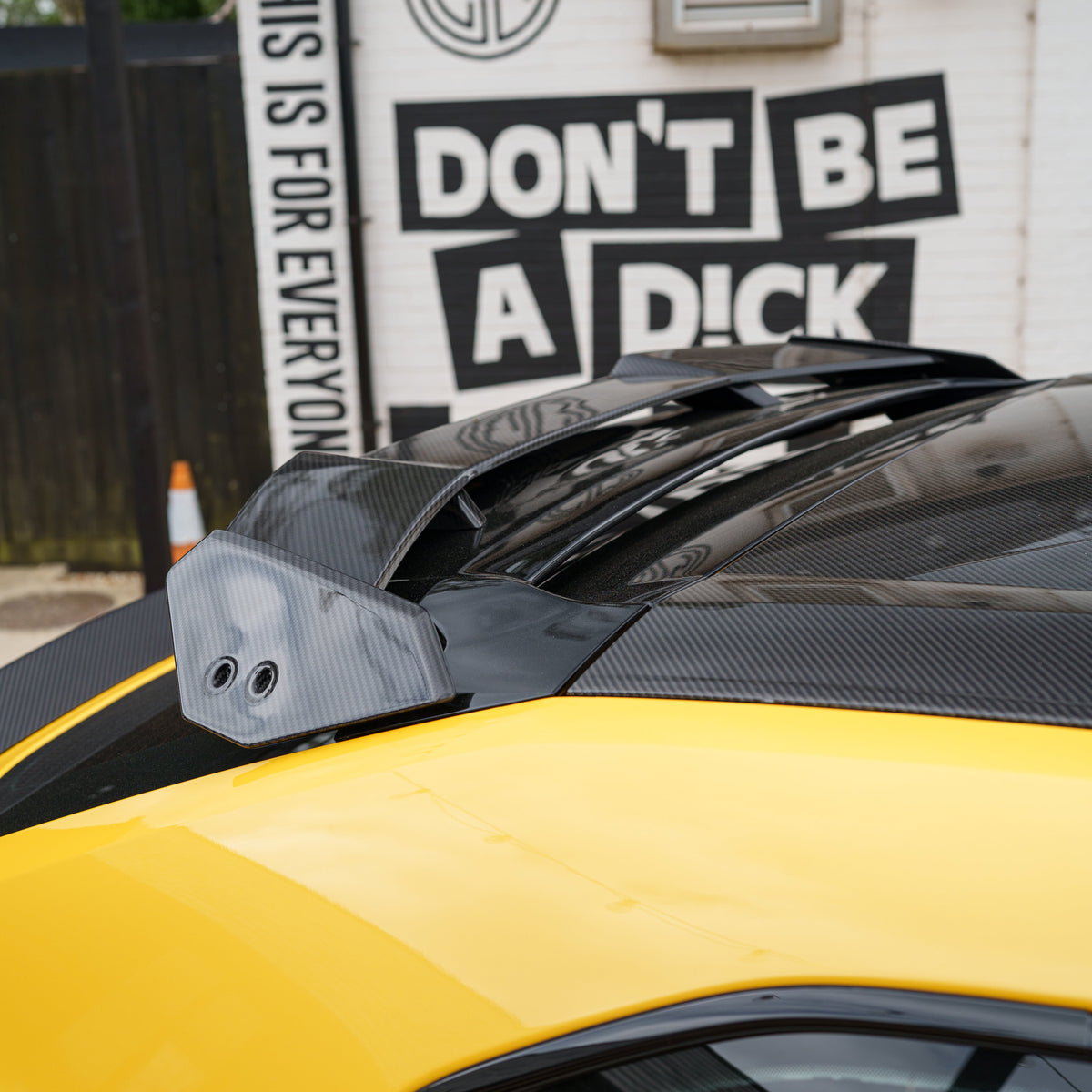CT CARBON LAMBORGHINI URUS PERFORMANTE CARBON FIBRE SPOILER - CT DESIGN | SWISS HOMOLOGATED