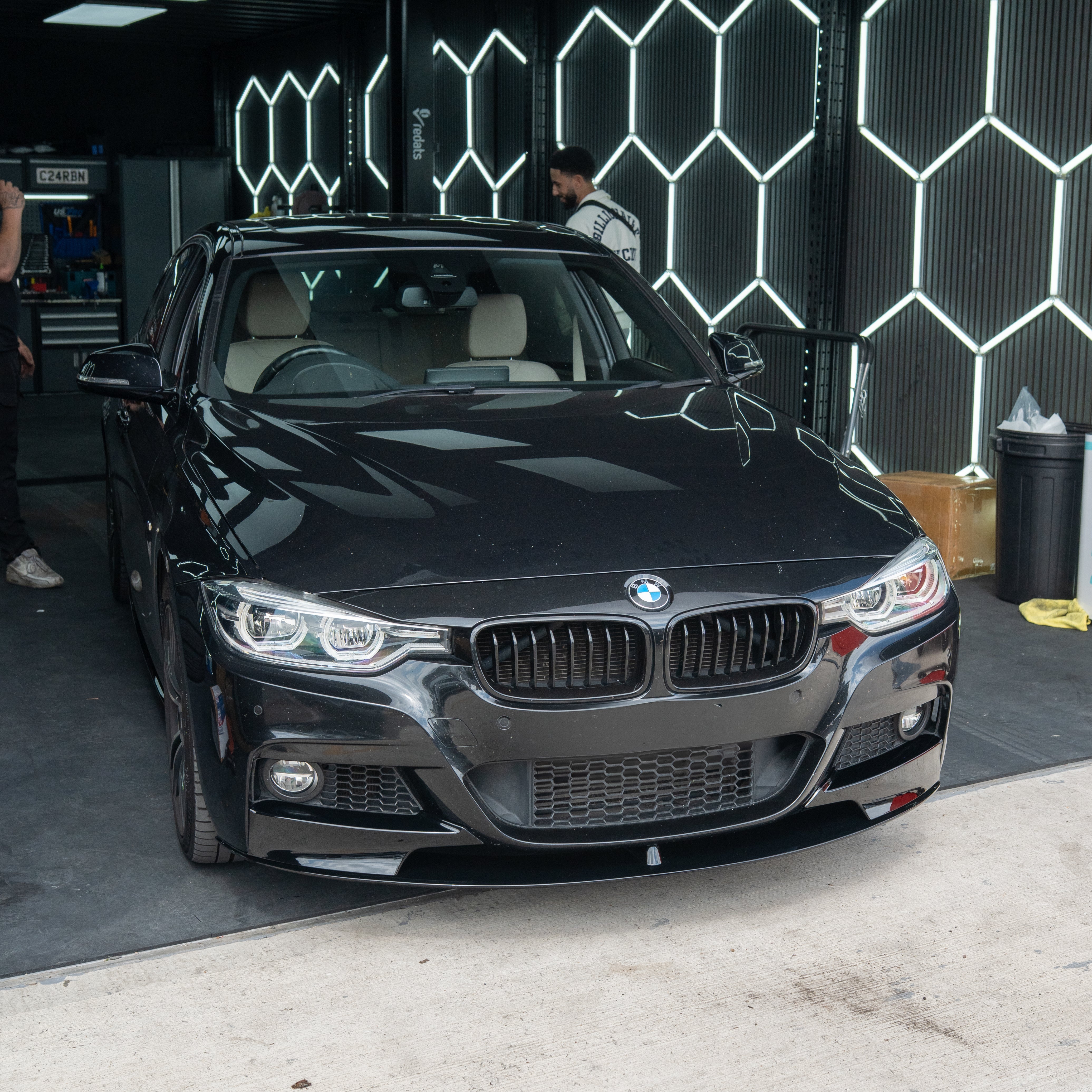 CT CARBON BMW 3 SERIES F30/F31 GLOSS BLACK SPLITTER - MP STYLE | SWISS HOMOLOGATED