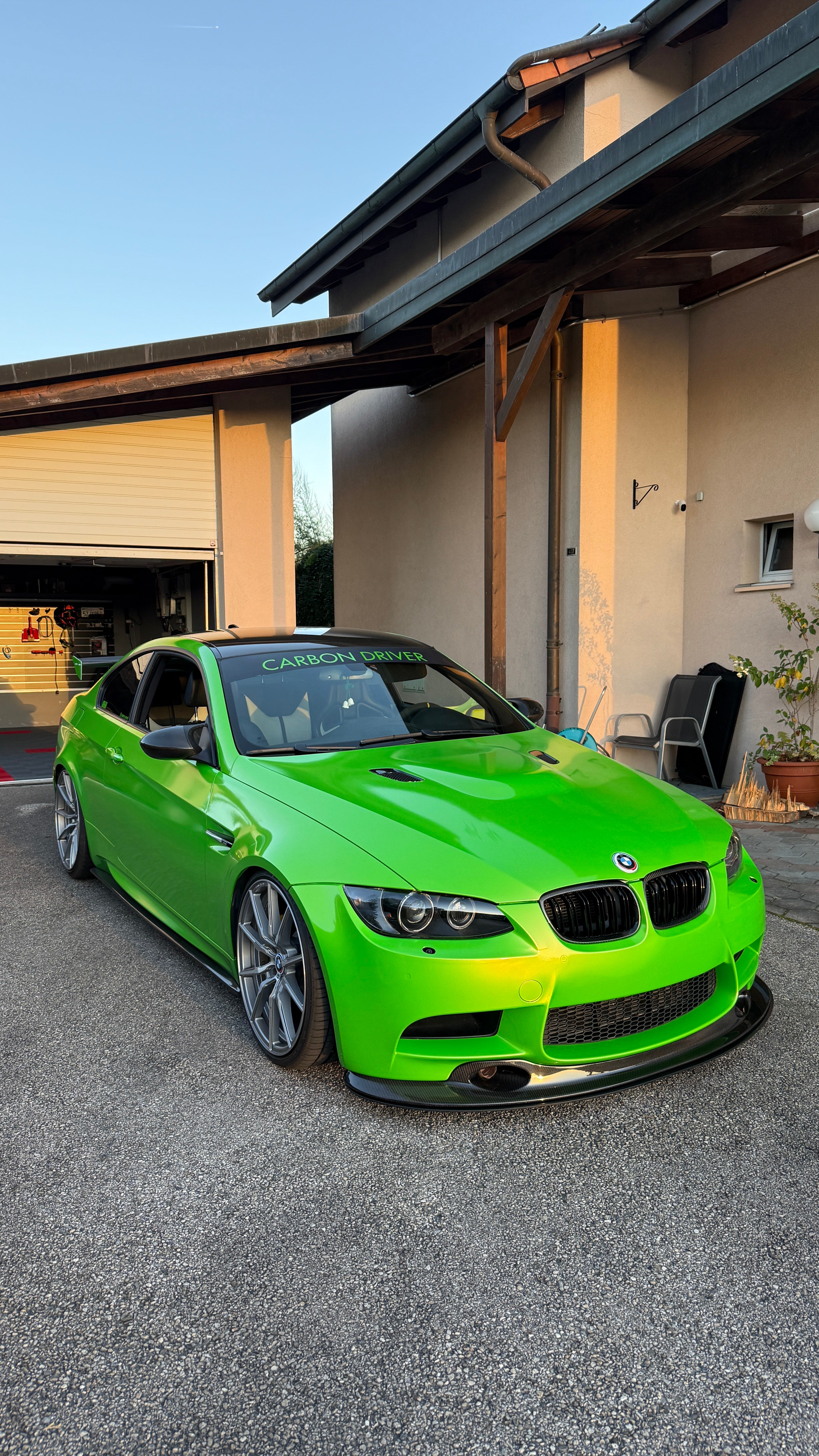 CARBON PRODUCTION GT4 ADJUSTABLE FRONT LIP FOR BMW E9X M3 - SWISS HOMOLOGATED