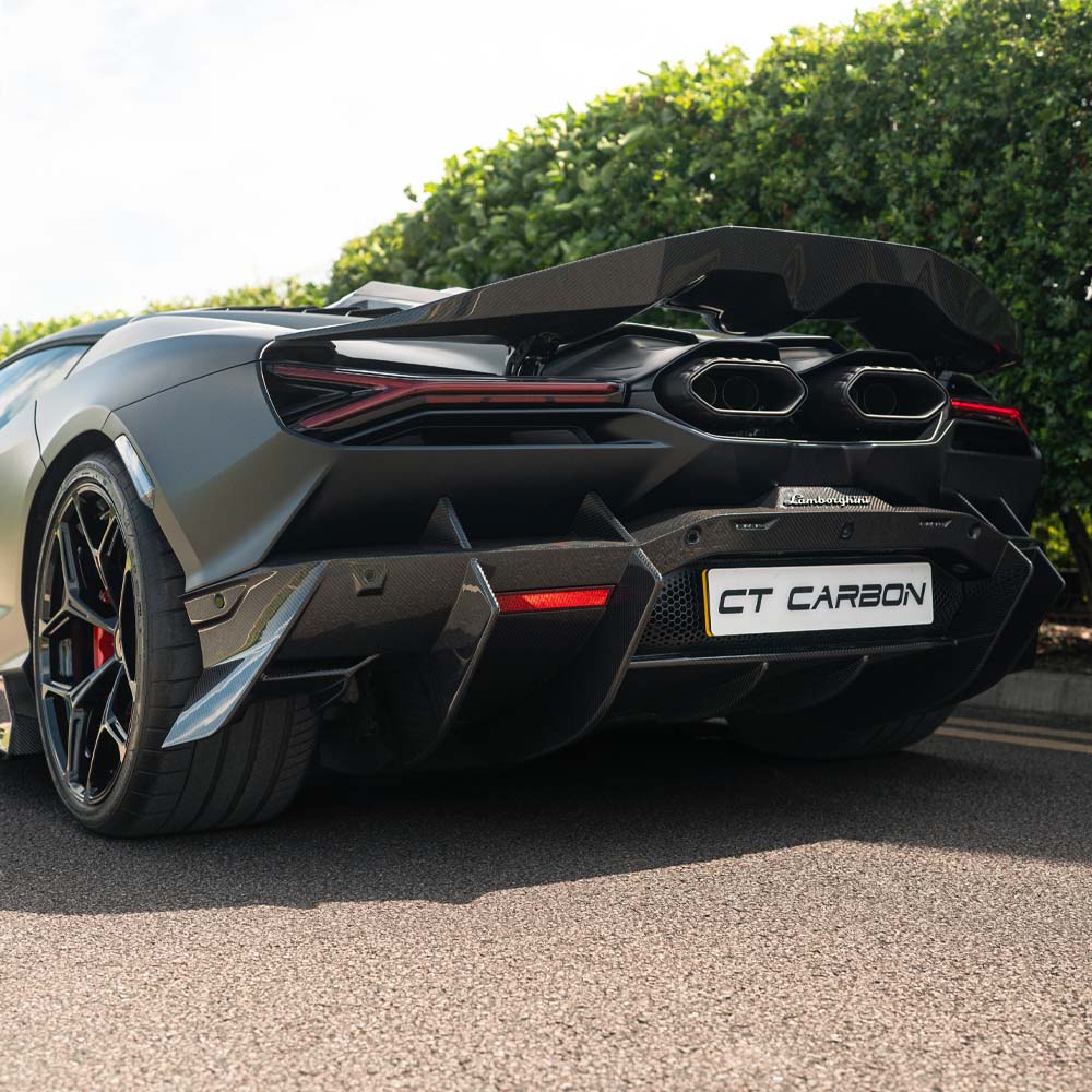 CT CARBON LAMBORGHINI REVUELTO CARBON FIBRE REAR DIFFUSER - CT DESIGN | SWISS HOMOLOGATED