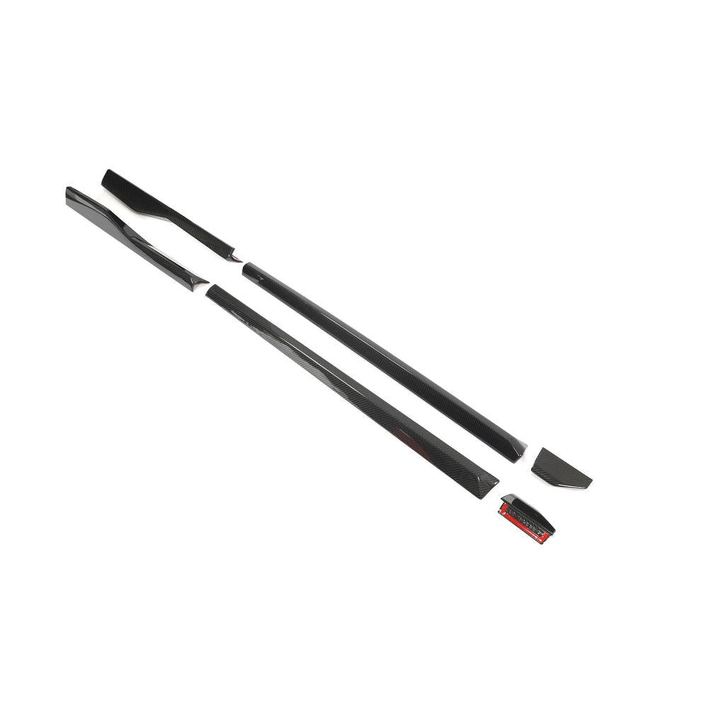 CT CARBON LAMBORGHINI URUS CARBON FIBRE SIDE SKIRTS - CT DESIGN | SWISS HOMOLOGATED