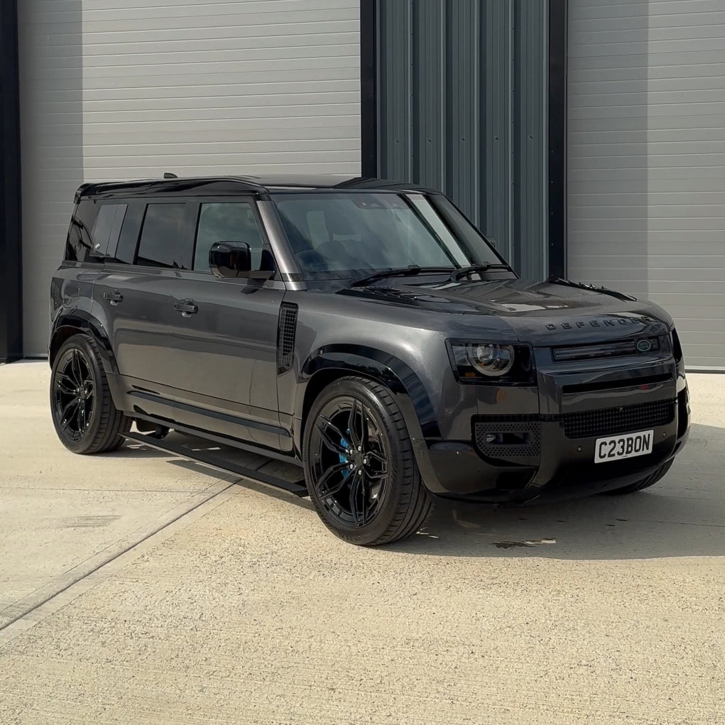 CT CARBON LAND ROVER DEFENDER L663 110 ELECTRIC FOLD OUT SIDE STEPS | NO HOMOLOGATION