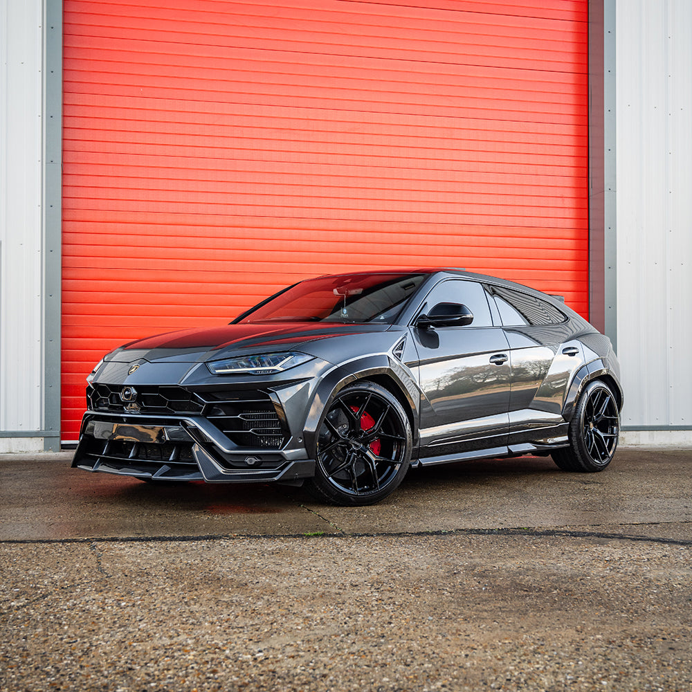 CT CARBON LAMBORGHINI URUS CARBON FIBRE SIDE SKIRTS - CT DESIGN | SWISS HOMOLOGATED