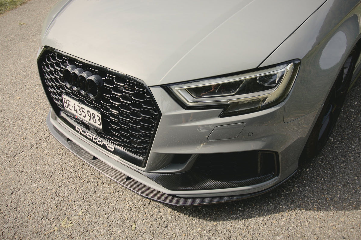 CT Carbon front lip Audi RS3 8V close-up