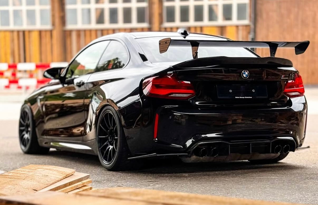 AM CARBON WING - GT4 | SWISS HOMOLOGATED