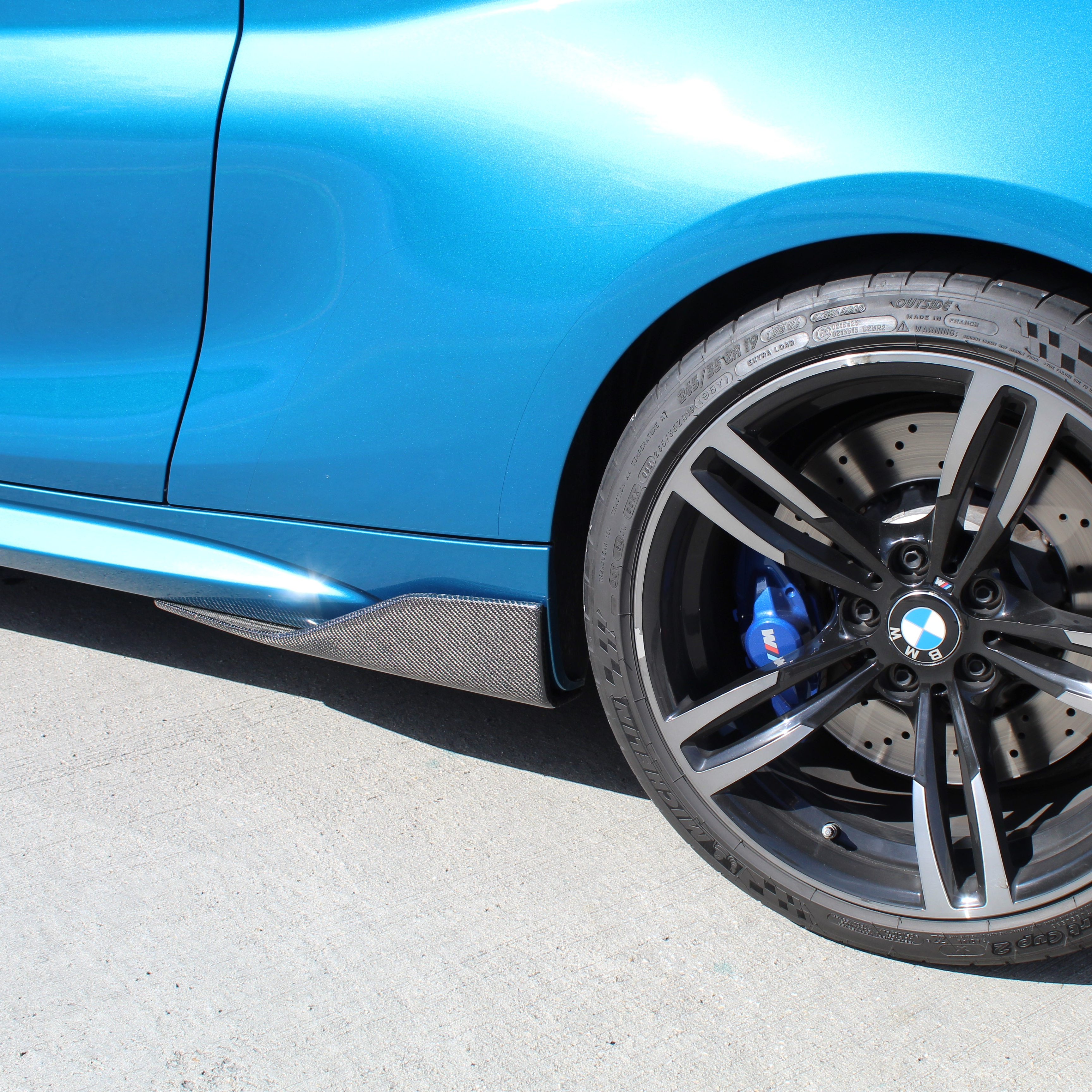CT CARBON SIDE SKIRTS BMW M2 F87 - MP STYLE | SWISS HOMOLOGATED