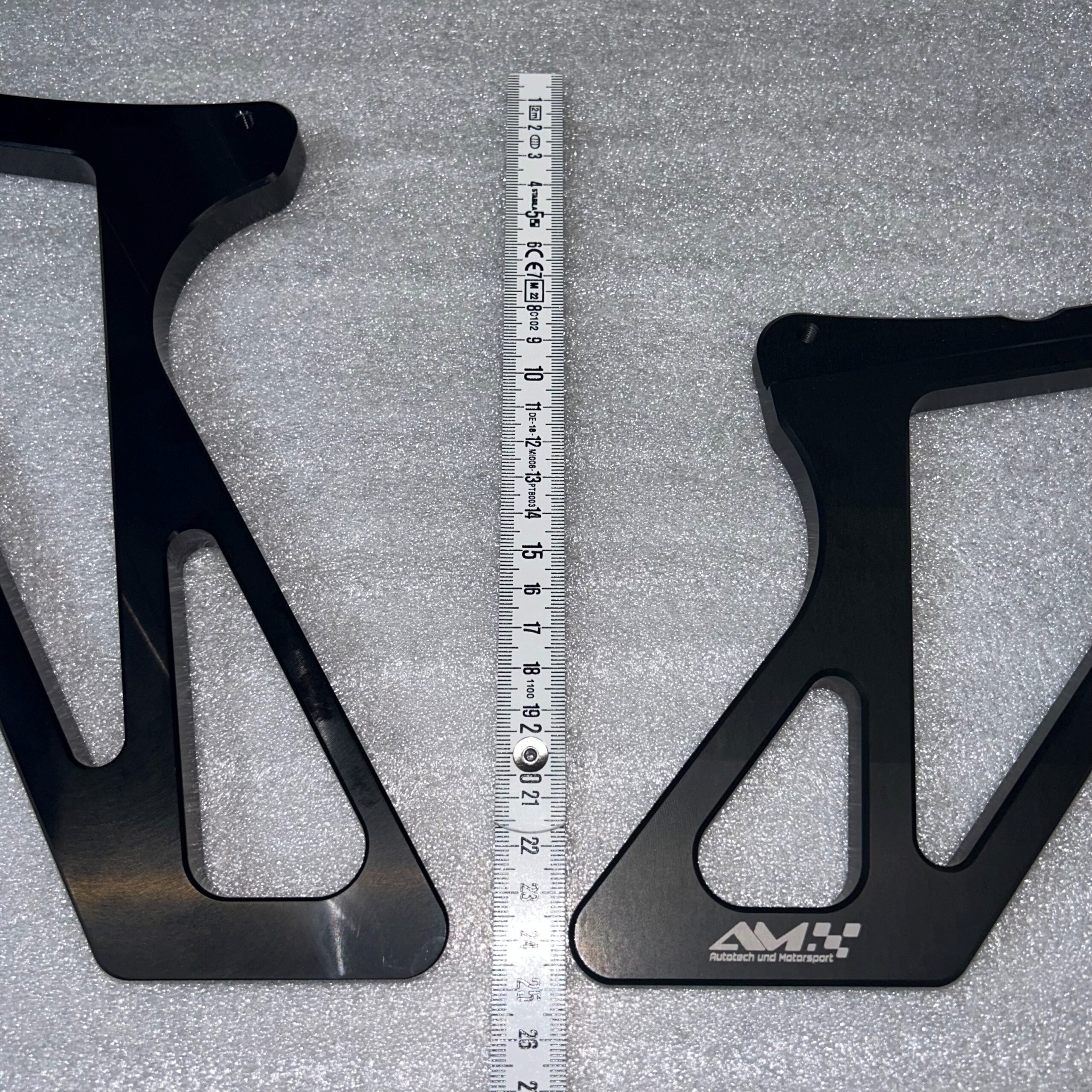 AM CARBON WING - CUP | SWISS HOMOLOGATED