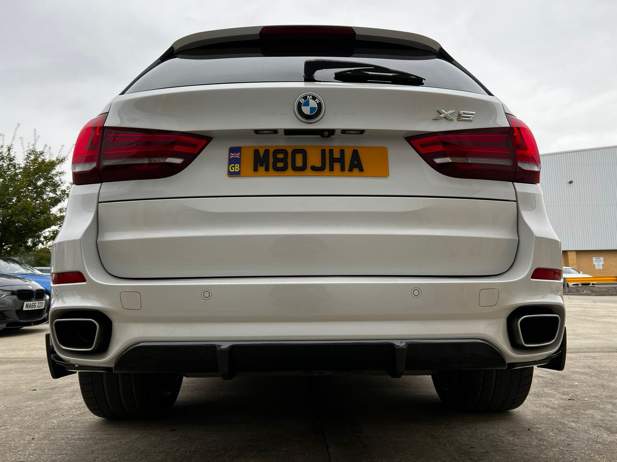 BMW F15 X5 2013-2018 PRE-LCI CARBON FIBRE DIFFUSER - MP STYLE - 3