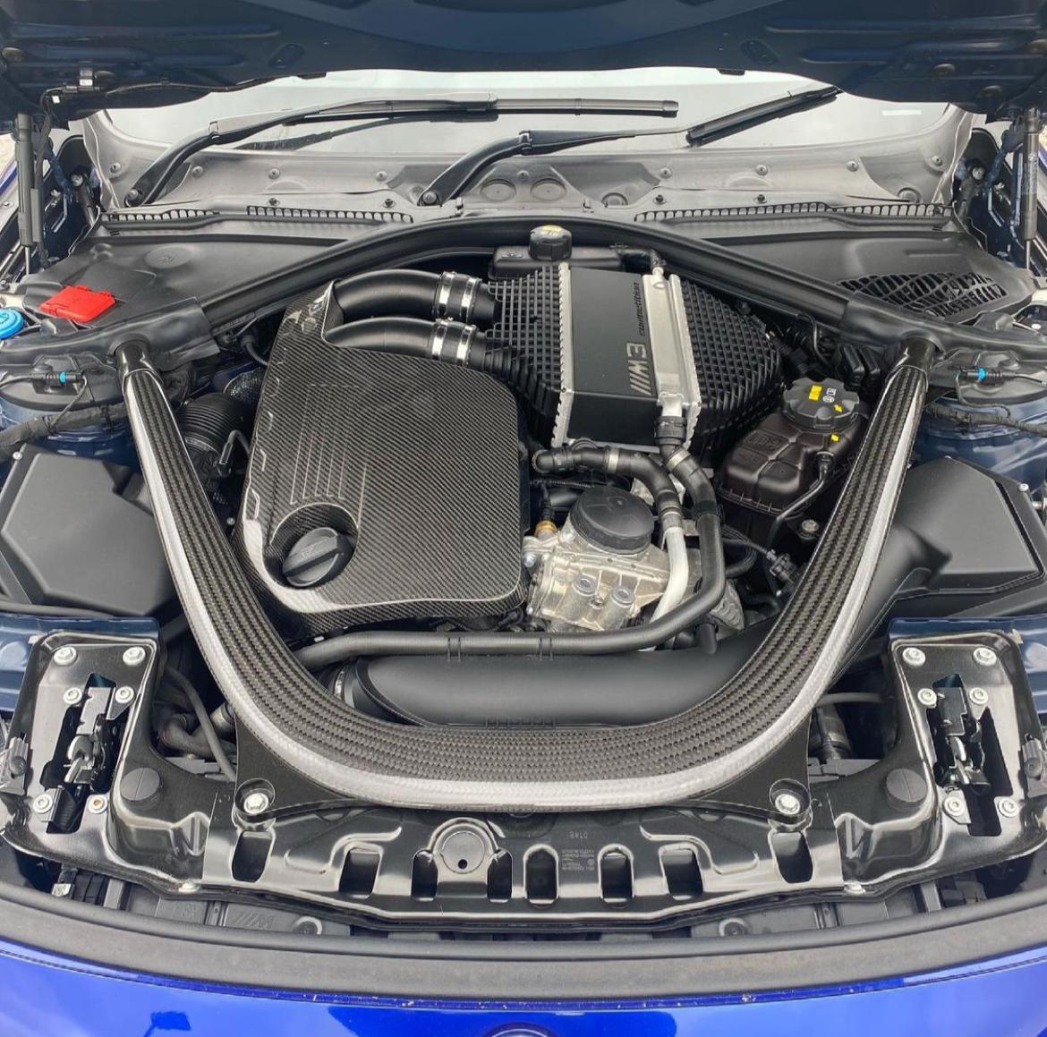 CT CARBON BMW F80/F82/F83/F87 M2C/M3/M4 CARBON FIBRE ENGINE COVER | SWISS HOMOLOGATED