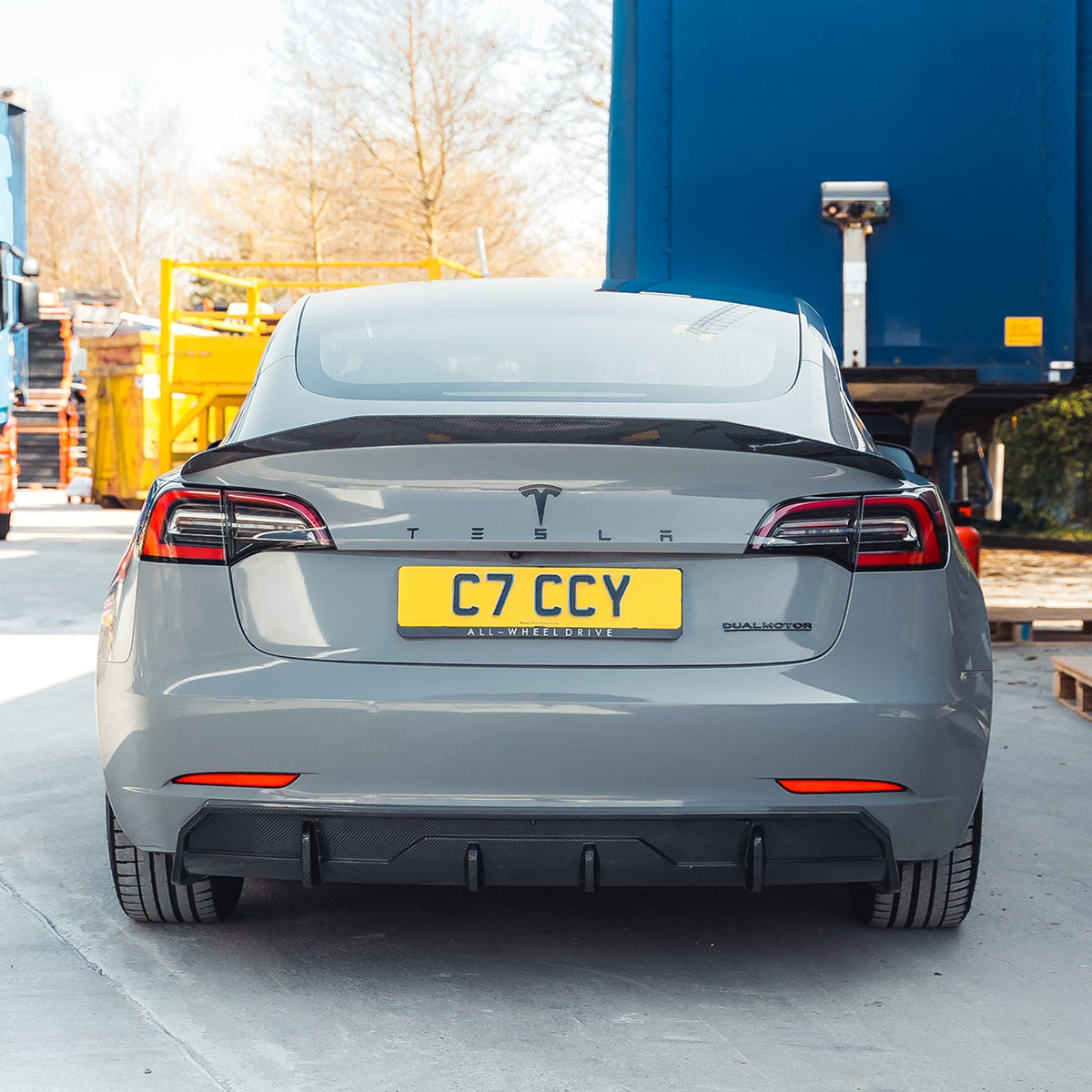 CT CARBON TESLA MODEL 3 2017-2023 CARBON FIBRE DIFFUSER - V1 - CT DESIGN | SWISS HOMOLOGATED