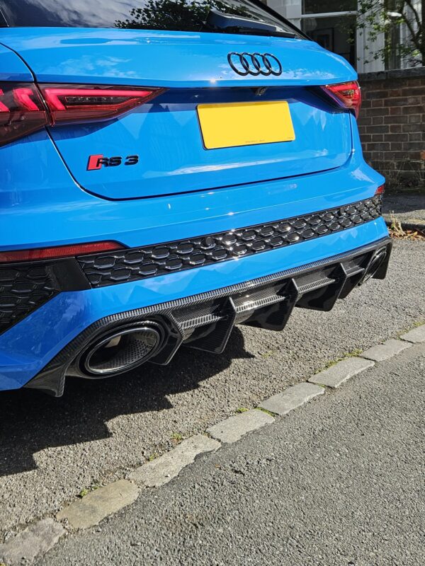 AUTOMOTIVE PASSION CARBON DIFFUSER AUDI RS3 8Y | SWISS HOMOLOGATED