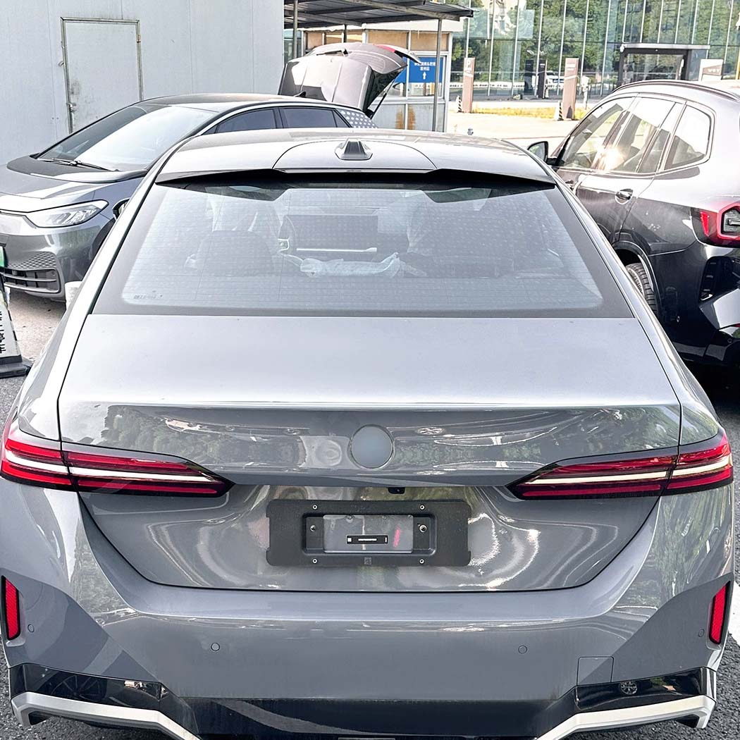 CT CARBON BMW G60 5 SERIES & I5 2023+ GLOSS BLACK ROOF SPOILER | SWISS HOMOLOGATED