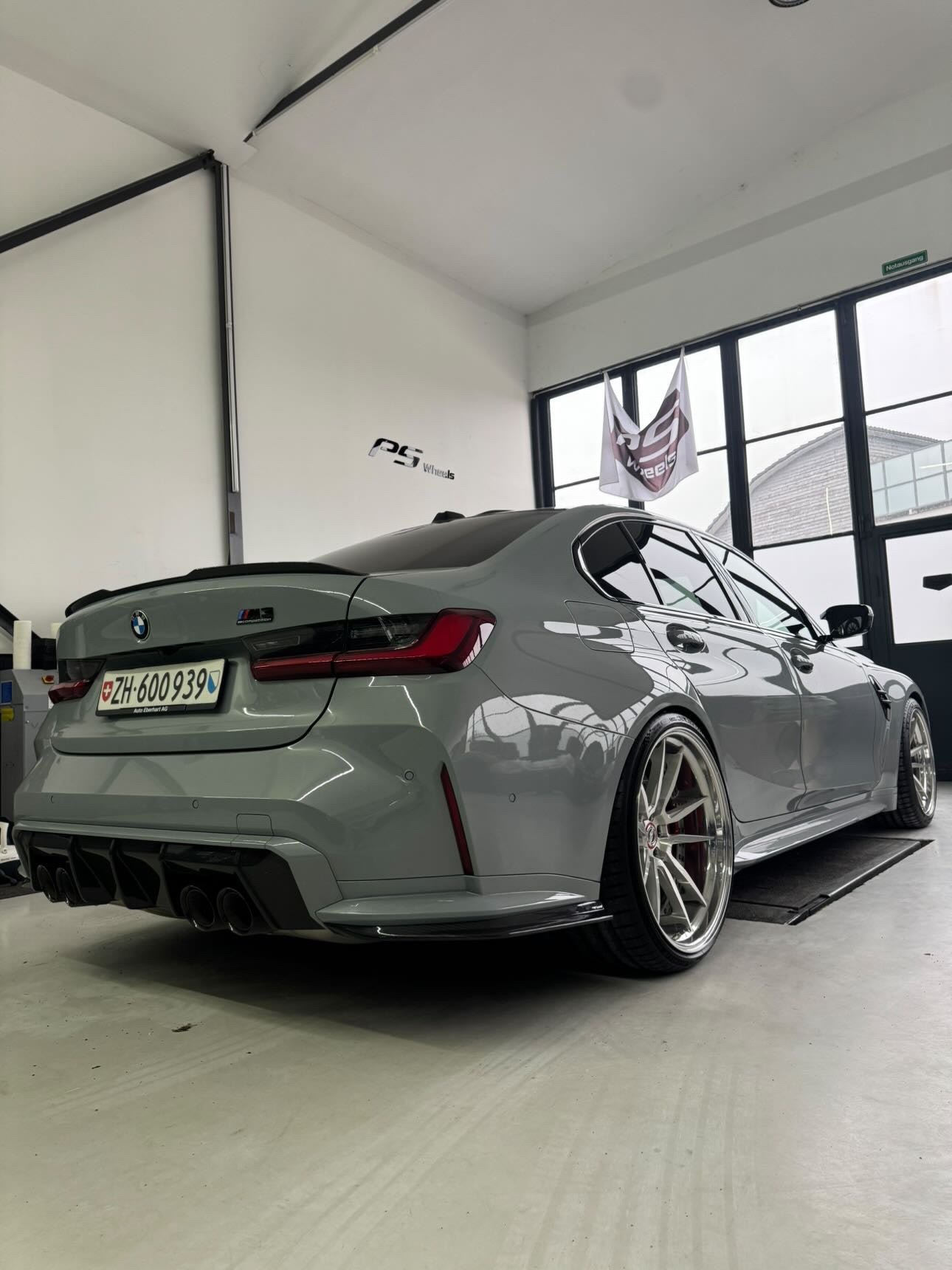 CT CARBON REAR BUMPER CORNERS BMW M3/M4 G8X - CT DESIGN | SWISS HOMOLOGATED