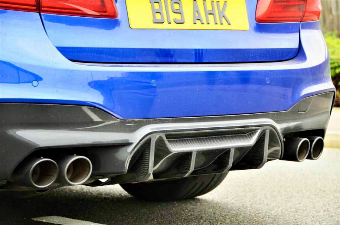 CT CARBON BMW F90 M5 SALOON FULL CARBON FIBRE KIT - V4 | SWISS HOMOLOGATED