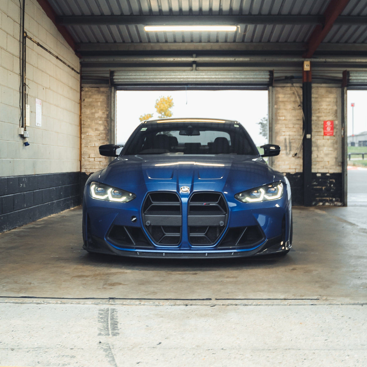 CT CARBON GRILLE WITHOUT ACC BMW M3/M4 G8X - CSL STYLE | SWISS HOMOLOGATED