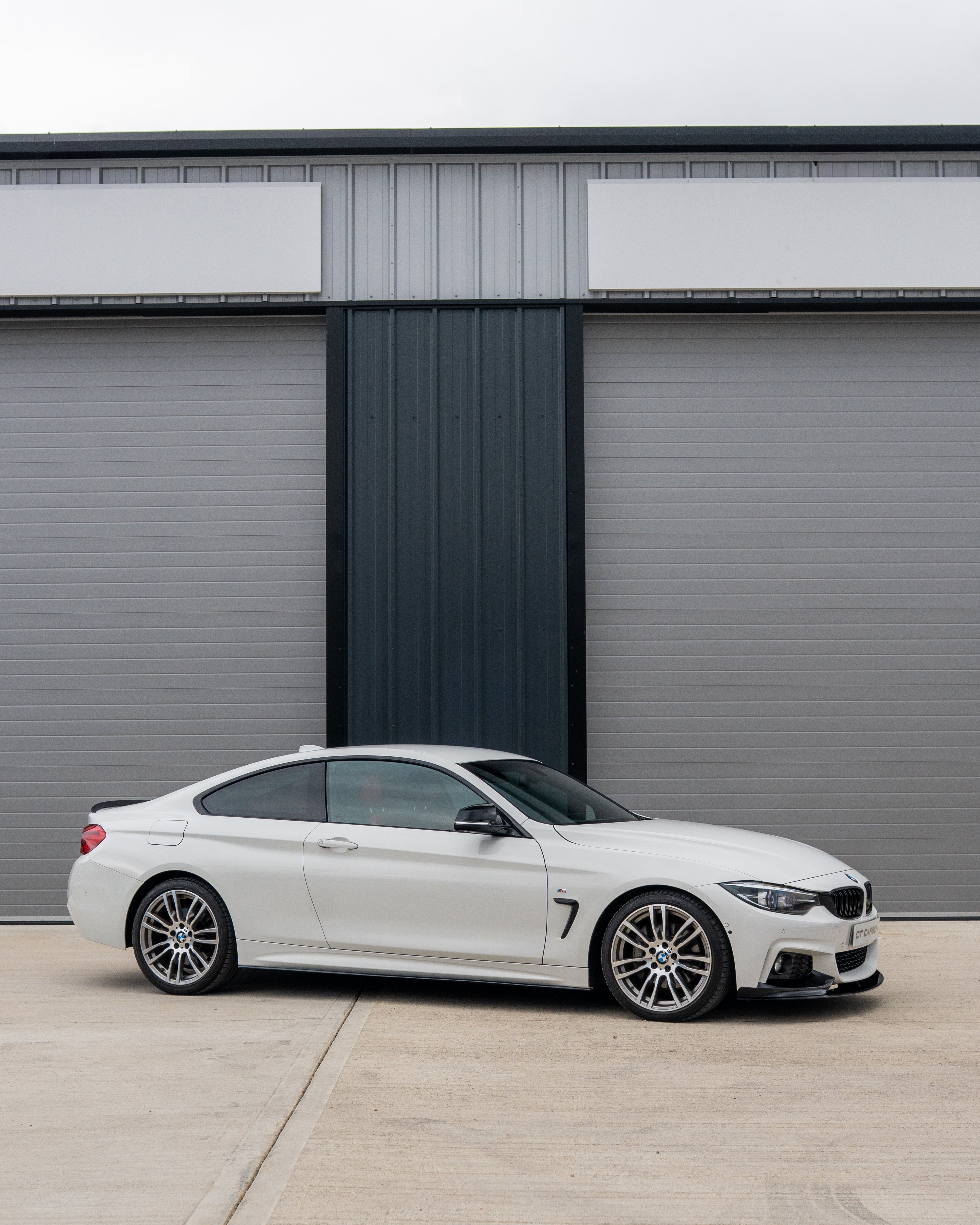 CT CARBON BMW 4 SERIES F32/F33/F36 GLOSS BLACK SIDE SKIRTS - MP STYLE | SWISS HOMOLOGATED