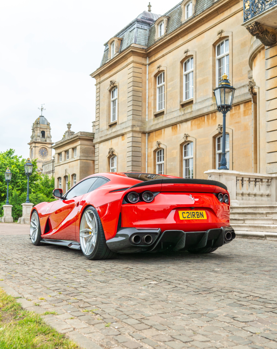 CT CARBON FERRARI 812 SUPERFAST CARBON FIBRE DIFFUSER - CT DESIGN | SWISS HOMOLOGATED