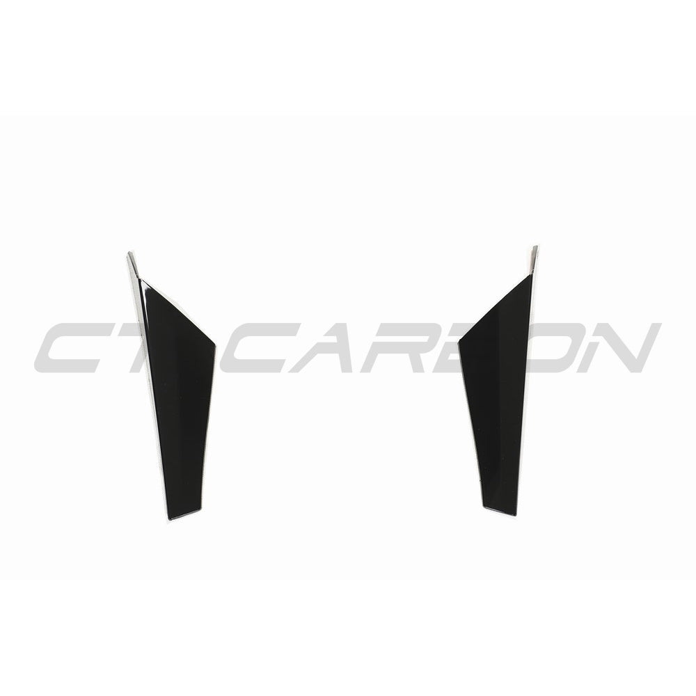 CT CARBON VOLKSWAGEN GOLF MK8 GLOSS BLACK REAR WINDOW TRIM | SWISS HOMOLOGATED