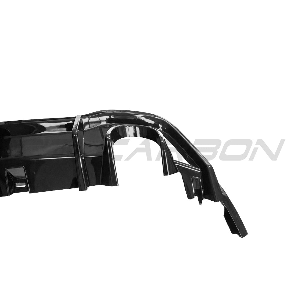 CT CARBON VOLKSWAGEN GOLF MK8 GTI 2020+ GLOSS BLACK DIFFUSER | SWISS HOMOLOGATED