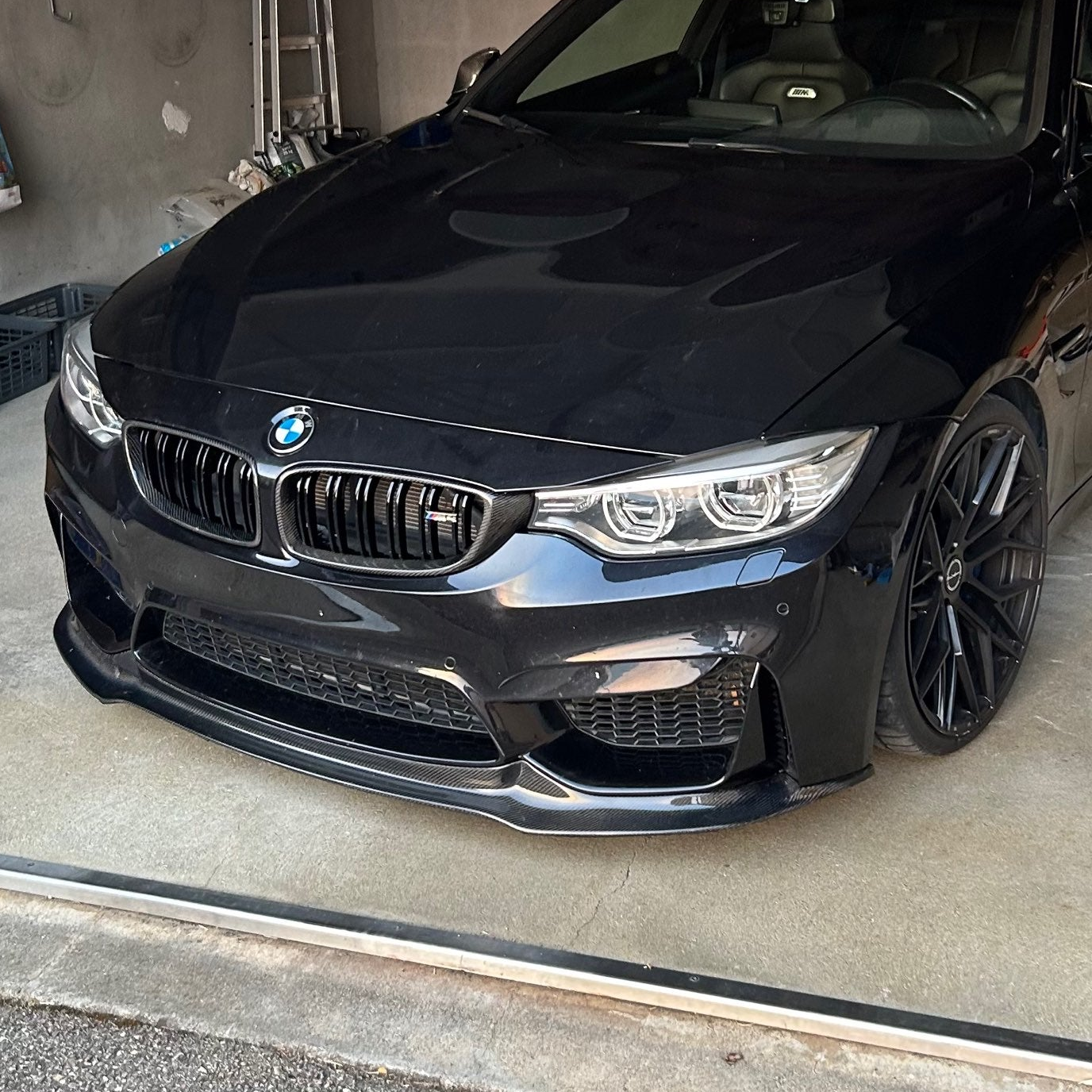 CT CARBON FRONT LIP BMW M3/M4 F8X - V STYLE | SWISS HOMOLOGATED