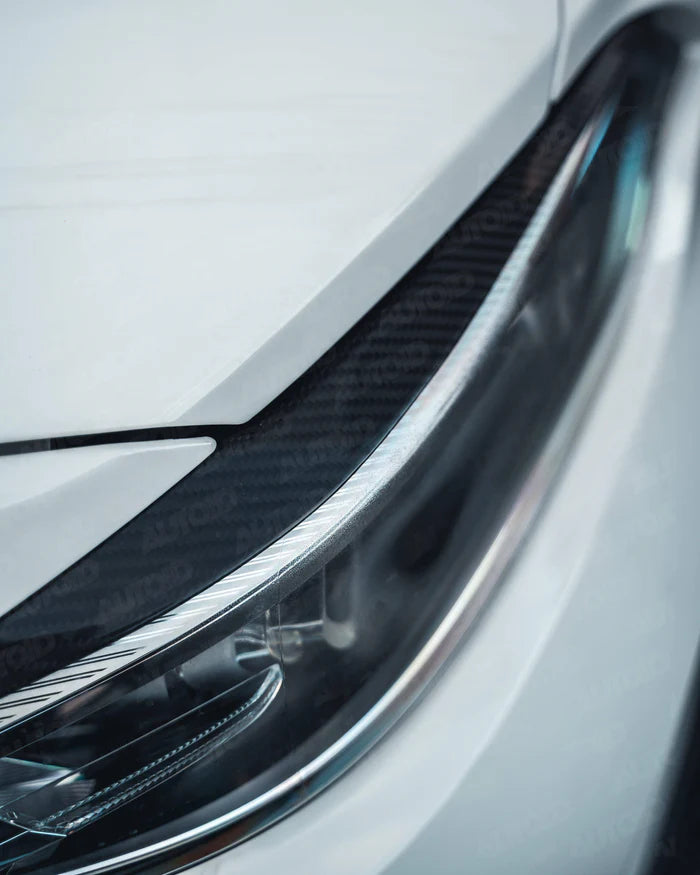 AUTOID ESSENTIALS CARBON HEADLIGHT TRIMS BMW F22/F87 | SWISS HOMOLOGATED