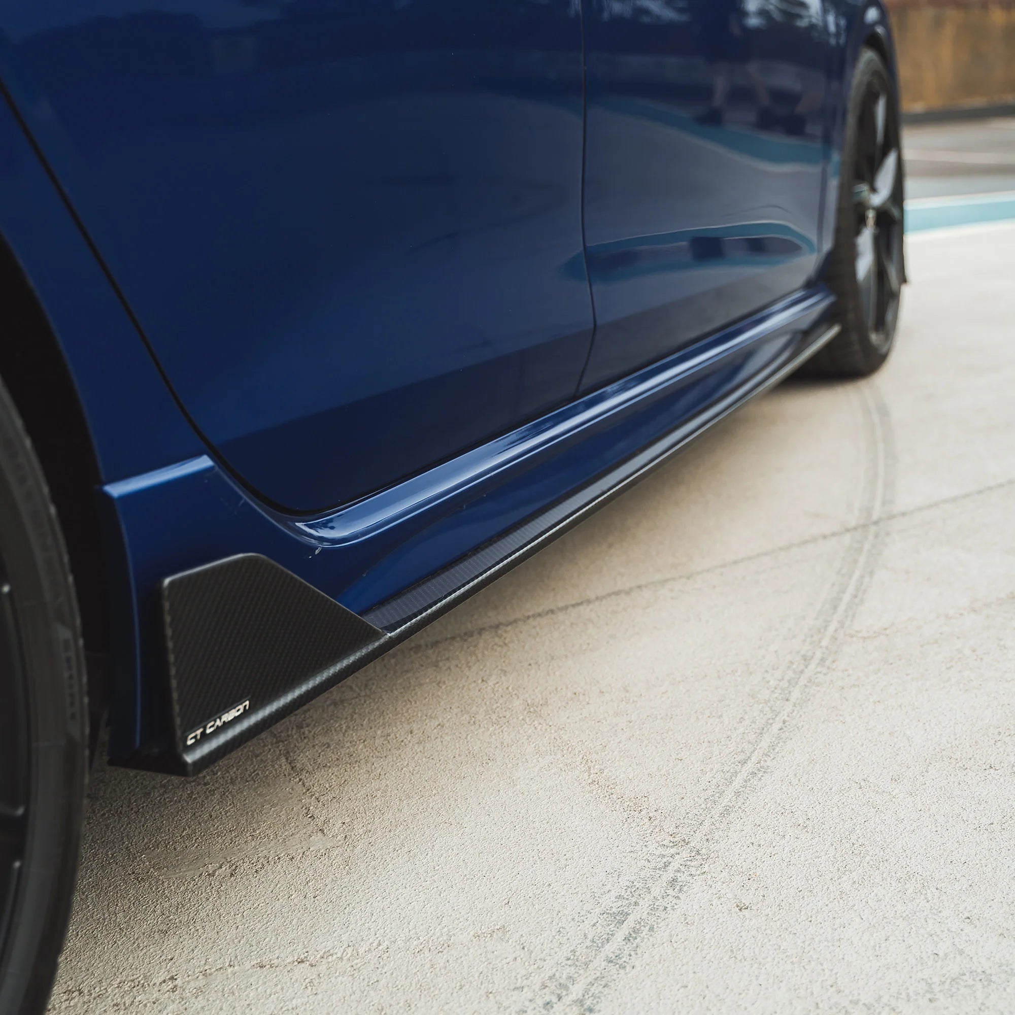 CT CARBON SIDE SKIRTS VW GOLF MK8 R - CT DESIGN | SWISS HOMOLOGATED