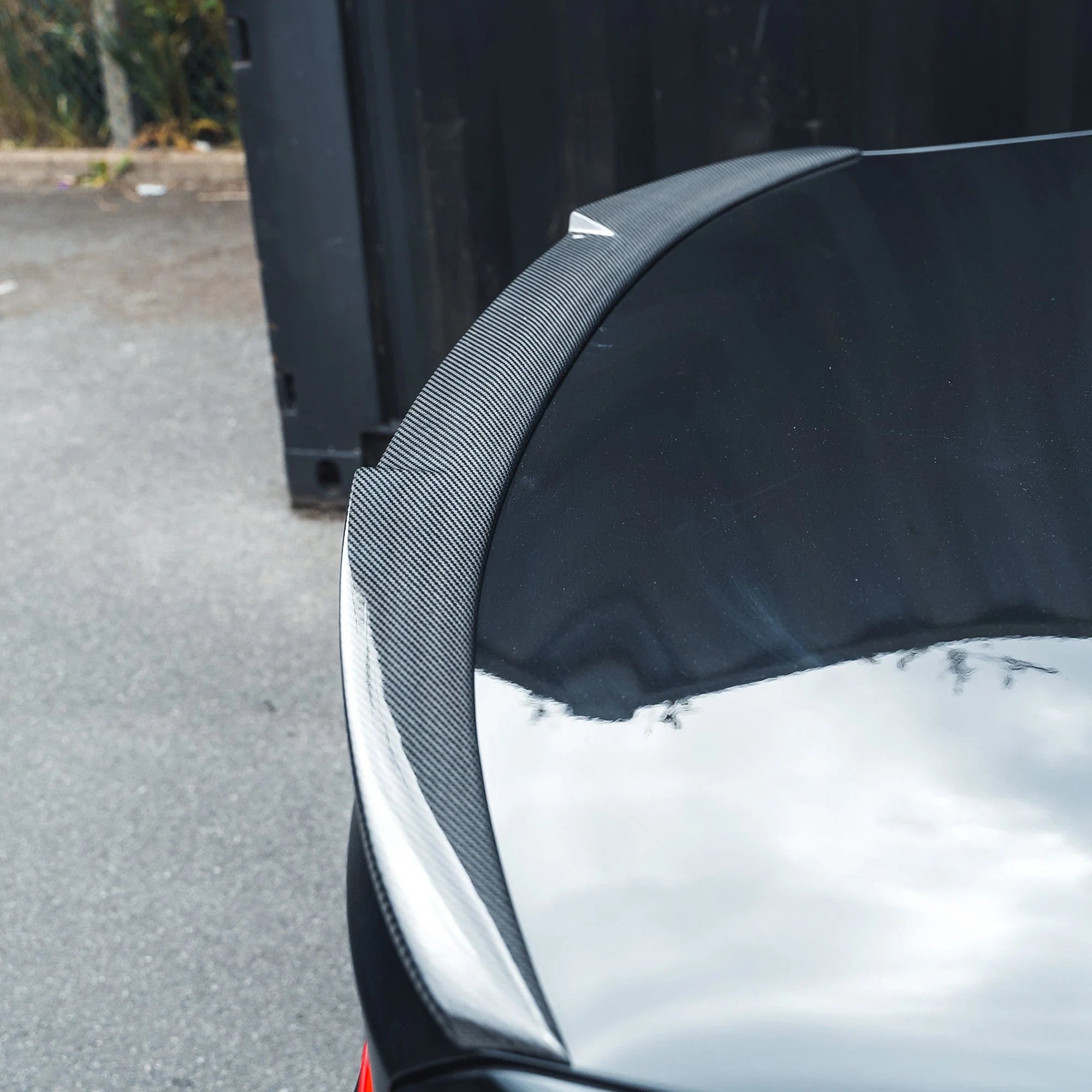 CT CARBON SPOILER BMW F30/F80 - V STYLE | SWISS HOMOLOGATED