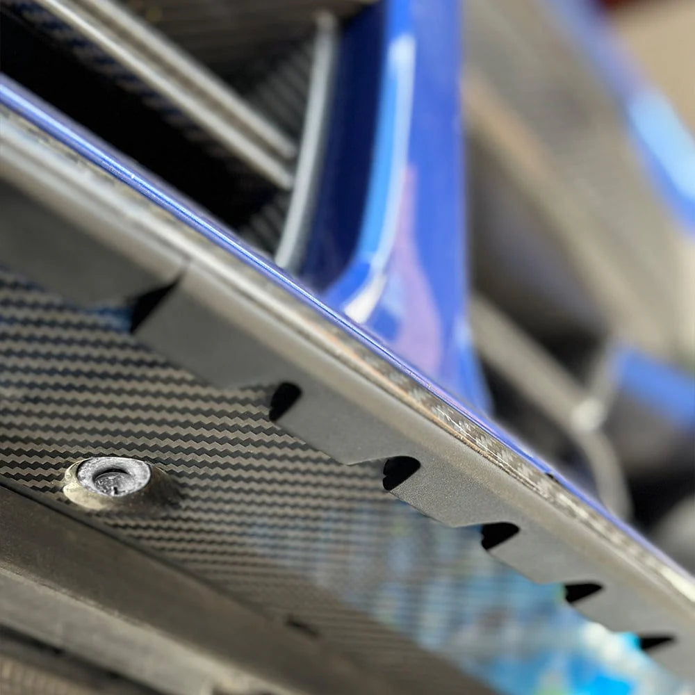 UNIVERSAL LIP PROTECTOR | PROTECT YOUR CARBON INVESTMENT