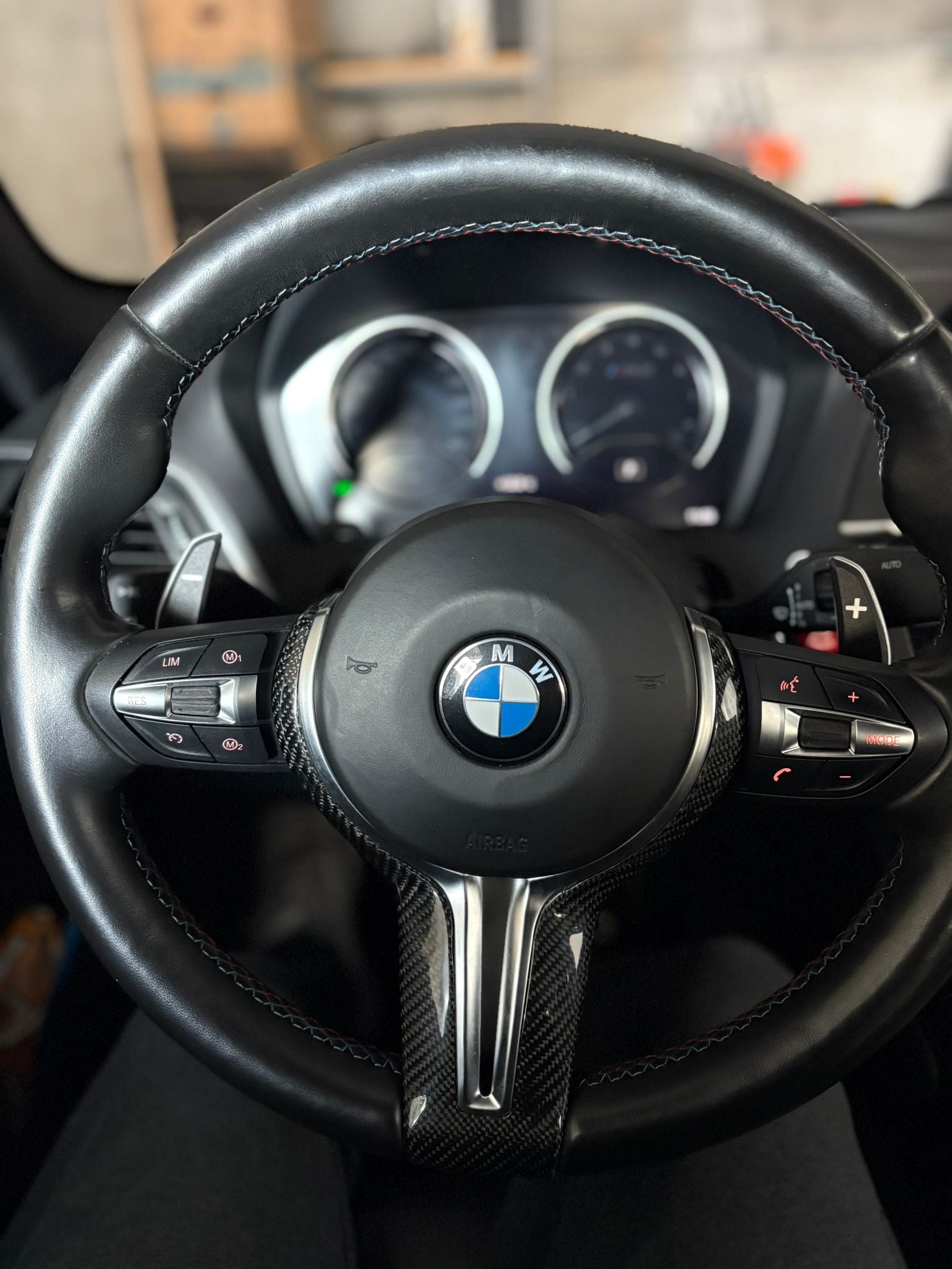 CT CARBON BMW F8x M CAR CARBON FIBRE STEERING WHEEL TRIM