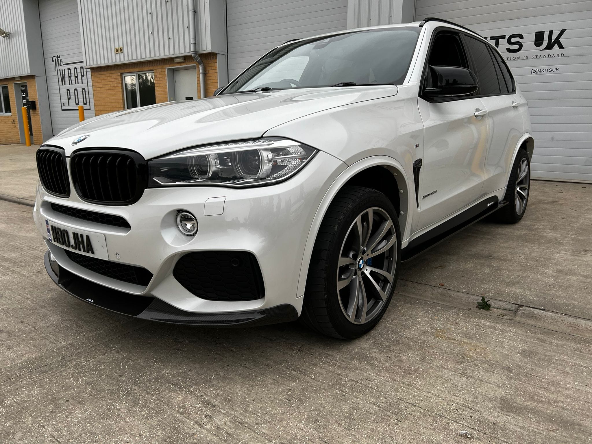 BMW F15 X5 2013-2018 PRE LCI CARBON FIBRE SPLITTER - MP STYLE - 3