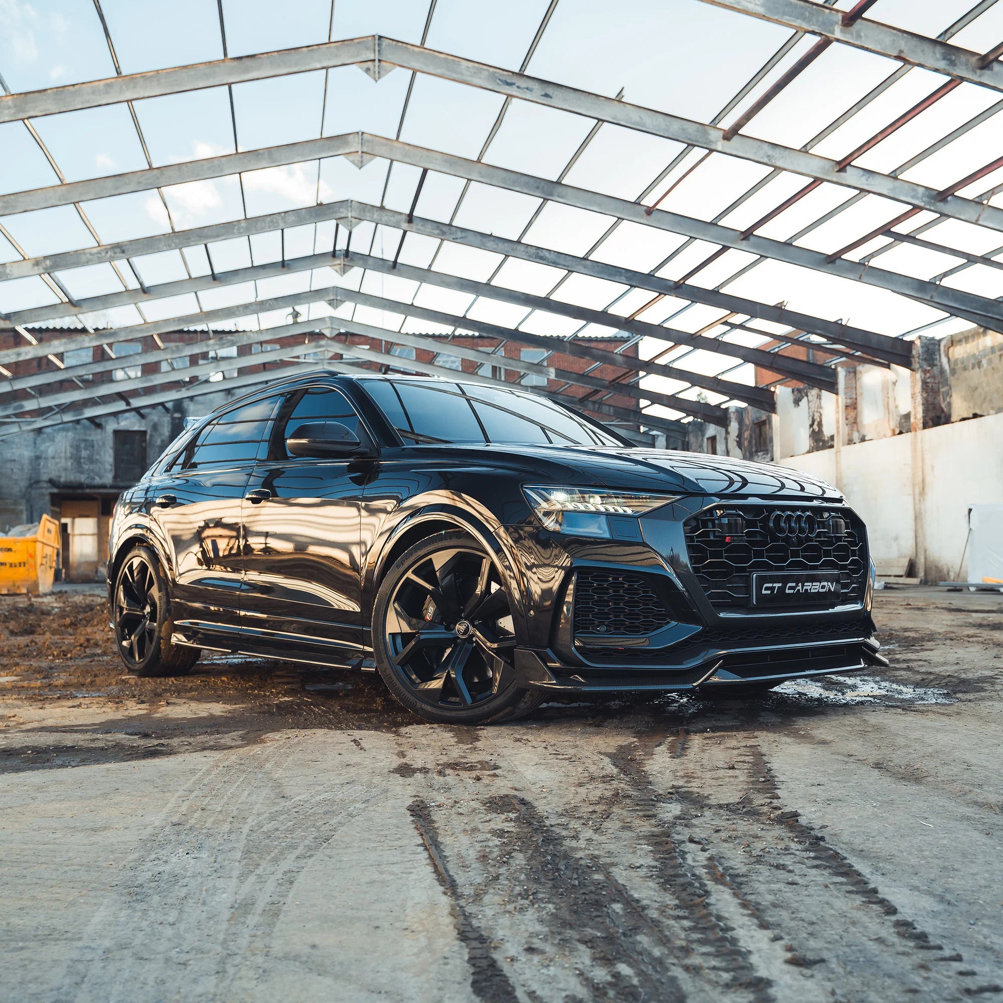 CT CARBON FRONT LIP AUDI RSQ8 - CT DESIGN | SWISS HOMOLOGATED