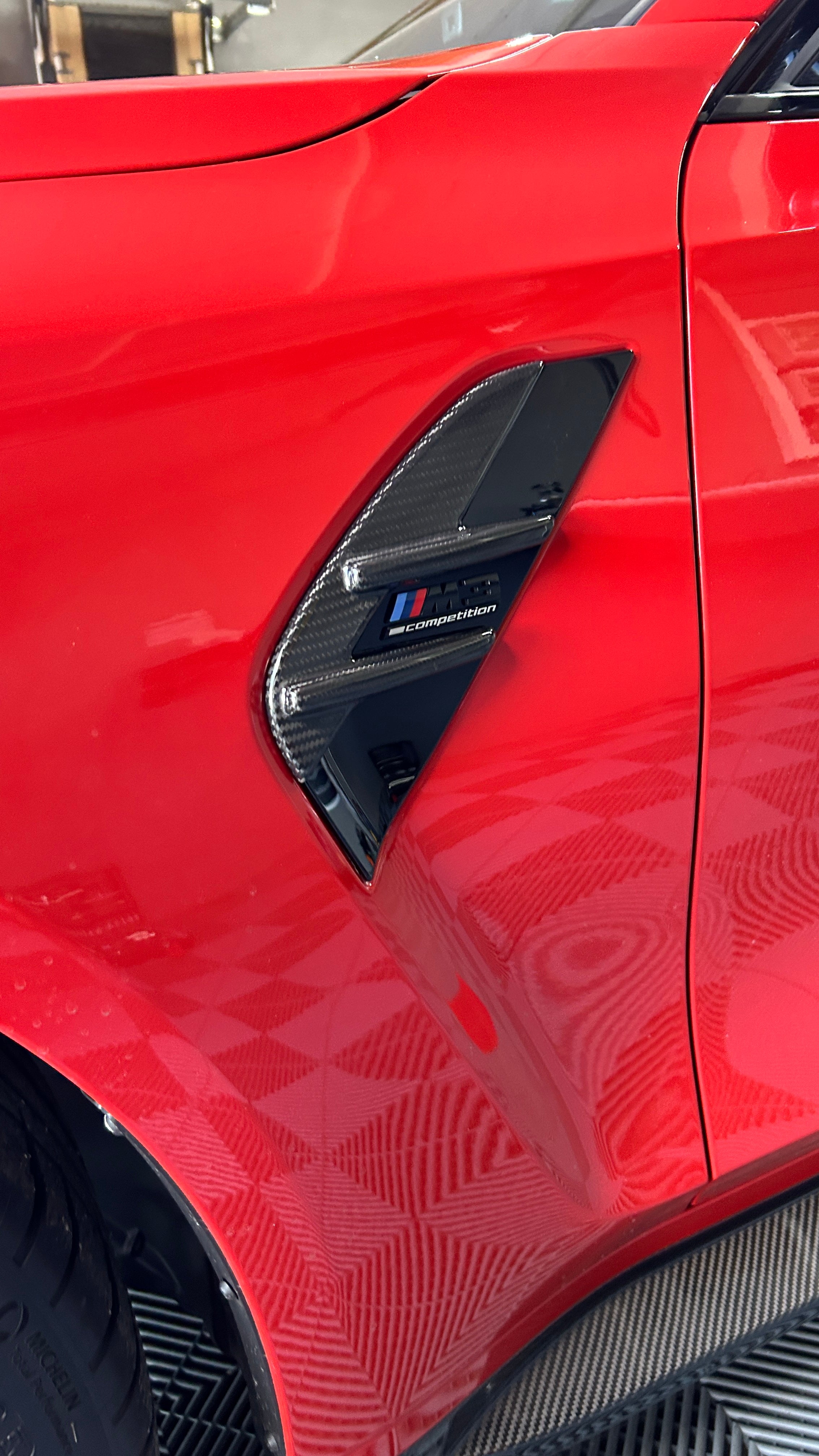 CT CARBON SIDE FENDER TRIMS BMW M3/M4 G8X | SWISS HOMOLOGATED