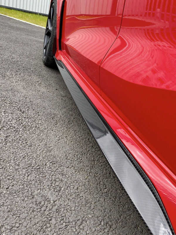 AUTOMOTIVE PASSION CARBON SIDE SKIRTS AUDI RS3 8Y | SWISS HOMOLOGATED
